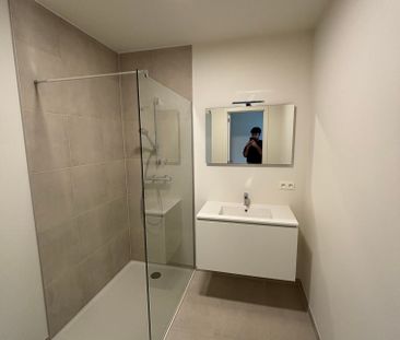 Nieuwbouw 1-slaapkamerappartement met terras - Photo 5