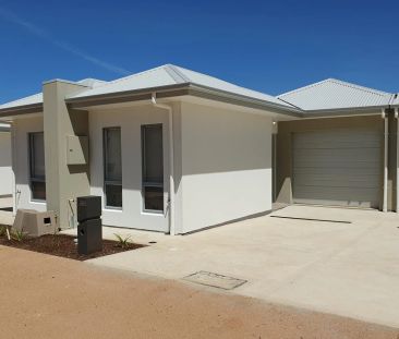 Near new Home in Eyre for Rent - Photo 3
