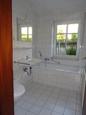 Zweiraum-EG-Wohnung mit Terrasse in TOP-Wohnlage! - Photo 5