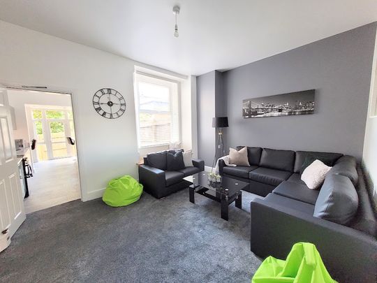 7 Bedroom, En-Suite, 35 Lower Ford Street – Student Accommodation Coventry - Photo 1