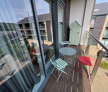 1 bedroom flat to rent - Photo 4