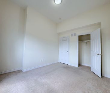 For Lease - 29 Sharbot Lane, Markham, Ontario - Photo 6