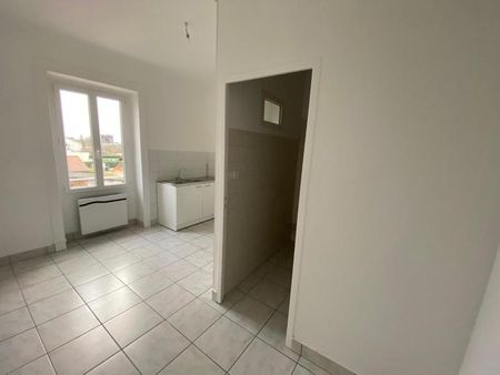 Location Appartement 2 pièces 34m² DECINES CHARPIEU 69150 - Photo 5