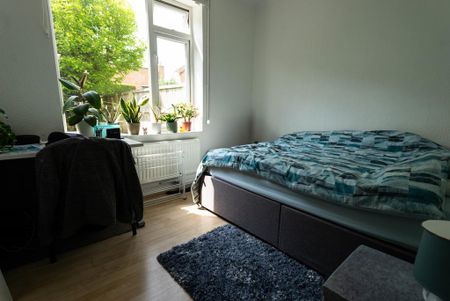 4 bedroom terraced house to rent - Photo 3