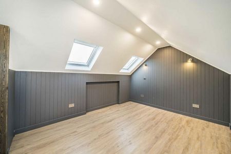 3 bedroom maisonette to rent - Photo 2