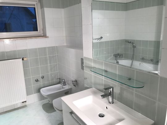 Dom na wynajem, ul. Berezowskiej, Piaseczyński Konstancin-Jeziorna Bielawa - Фото 1