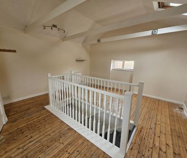 2 bedroom semi-detached house to rent - Photo 1