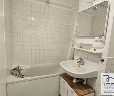 Location appartement studio 1 pièce 26 m² à Rocquencourt (78150) Du... - Photo 2