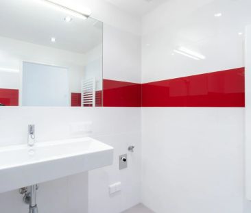 Balkonwohnung mit Blick in den grünen Innenhof im 21. Bezirk! - Foto 6