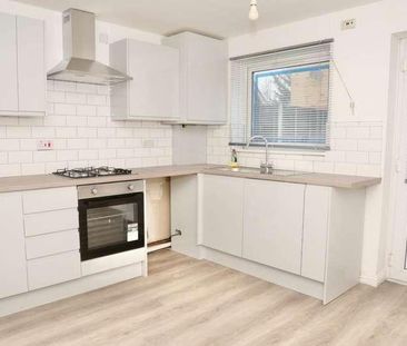 Hillview Drive, West Thamesmead, SE28 - Photo 3