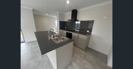 Brand New Family Home in Peaceful Ravenswood – Ready to Move In! - Photo 4