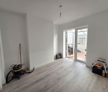 Rothesay Road, Gosport - Photo 3