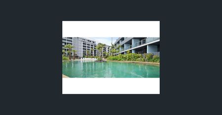 Two Bedroom in Popular Complex Facing Internal Courtyard - Photo 3