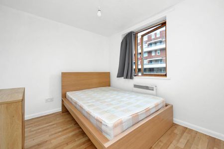 3 bedroom flat to rent - Photo 5