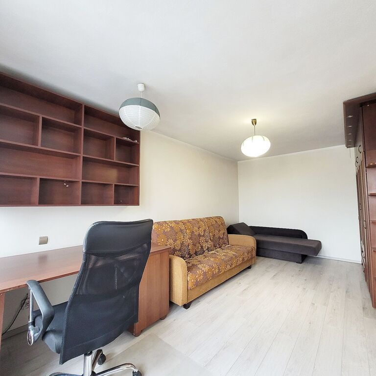 Mieszkanie na wynajem / 2 pokoje / balkon / 50 m2 - Photo 1