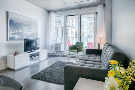 235 Rue Peel, apt. 508 - Photo 3