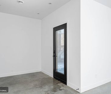 Condo for rent on the Plateau Mont-Royal | Semi-furnished & renovated - Photo 2