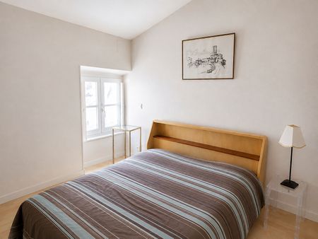 Location Appartement 4 pièces 66m² - Photo 2