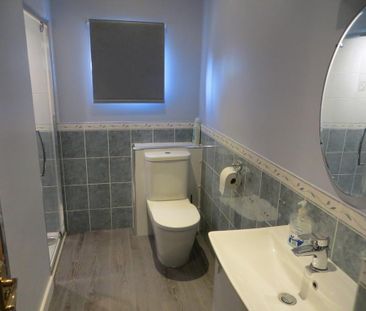 2 bedroom detached bungalow to rent - Photo 5
