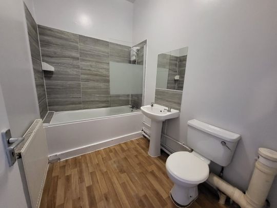 1 Bed Flat, High Street, NW10 - Photo 1