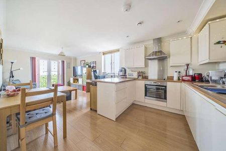 Market Street, Bracknell, RG12 - Photo 2