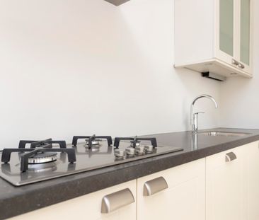 Te huur: Appartement Woestduinstraat in Amsterdam - Photo 1