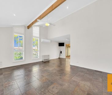 Wonderful family home! - Photo 1