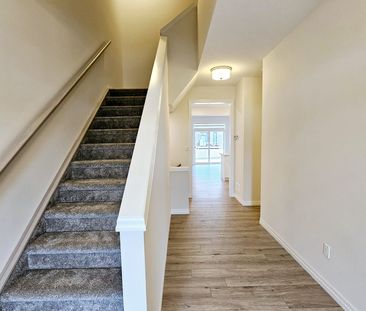 For Lease - 214 Renaissance Drive, St. Thomas, Ontario - Photo 3