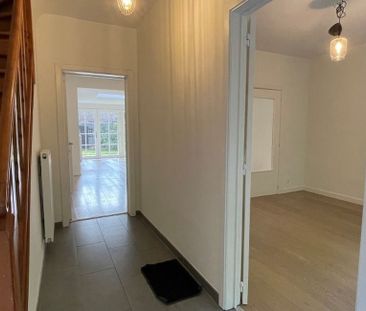 Hoekwoning te huur in Sint-Kruis voor € 900 met 2 slaapkamers - Photo 5