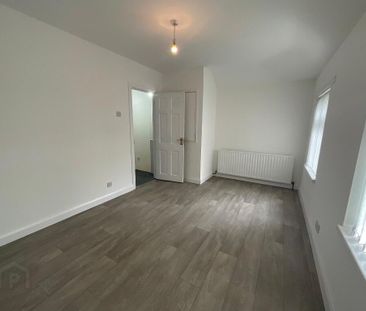 8 Silverstream Parade, Belfast, BT14 8GR - Photo 3