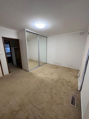 Glen Waverley - Photo 4