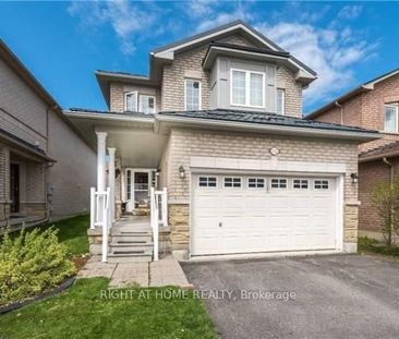 Detached Home For Lease | N8123966 - Photo 1