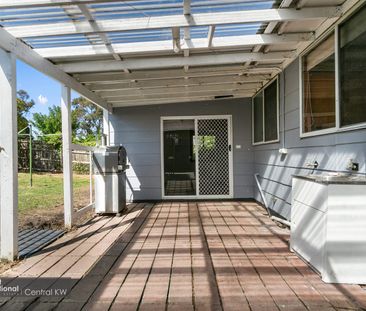 FOUR BEDROOM HOUSE - Photo 6