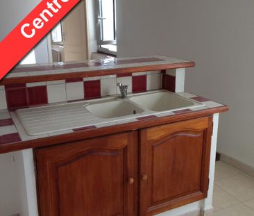 Location Appartement 2 pièces 37m² ST MAXIMIN LA STE BAUME 83470 - Photo 1