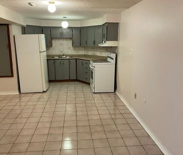 For Lease - 5547 River Grove Avenue, Mississauga, Ontario - Photo 2