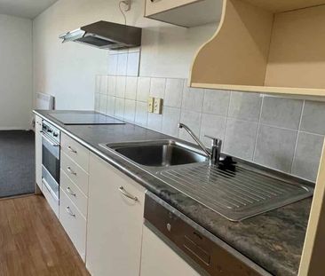 Modern One-Bedroom Apartment in Gated Complex - Photo 3