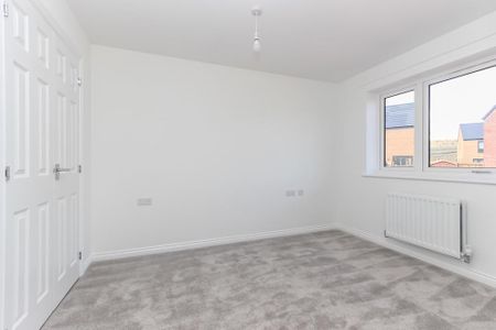 4 bedroom detached house to rent - Photo 5