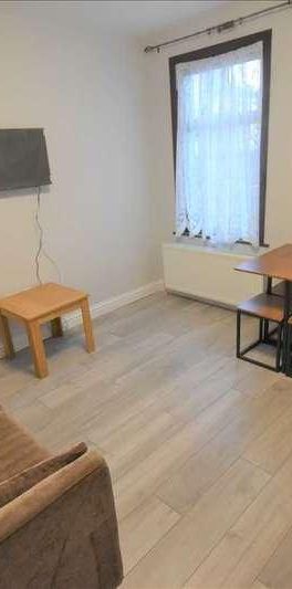 St Albans Road, Dartford, DA1 - Photo 1