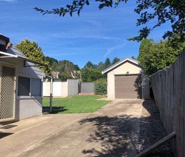 37 Martin St, Katoomba NSW 2780 - House For Rent | Domain - Photo 2