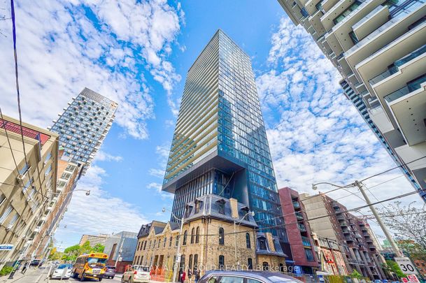 For Lease - 47 Mutual Street Unit# 1402, Toronto, Ontario - Photo 1