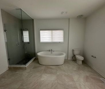 For Lease - 311 Burdock Court, Milton, Ontario - Photo 5