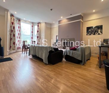 2 Bedroom Ground Floor Flat for rent in Hyde Park Road - Photo 2