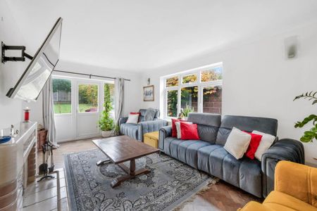 5 bedroom detached house to rent - Photo 5