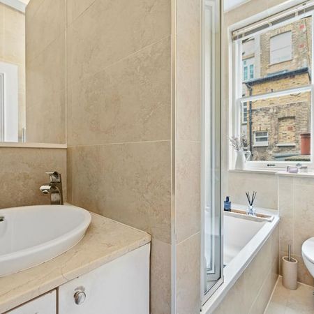 2 bedroom flat to rent - Photo 4