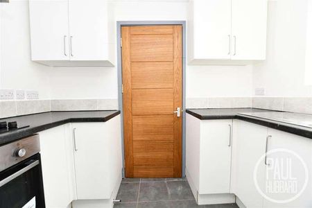 Beresford Road, Lowestoft, Suffolk, NR32 - Photo 5