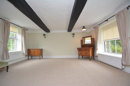 3 bedroom detached house to rent - Photo 2