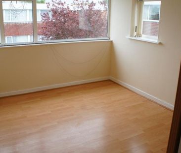 Greendale Road, Coventry, Whoberley - Photo 2