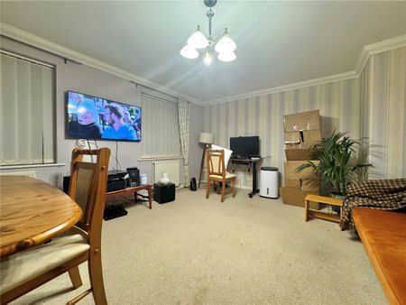 2 bedroom apartment to rent The Waterside, Hellesdon, Norwich, NR6 - Photo 2