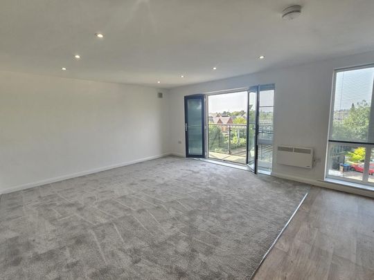 2 bedroom flat to rent - Photo 1