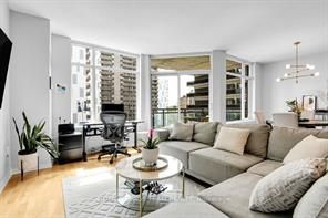 For Lease - 570 Laurier Avenue Unit# 701, Ottawa Centre, Ontario - Photo 1